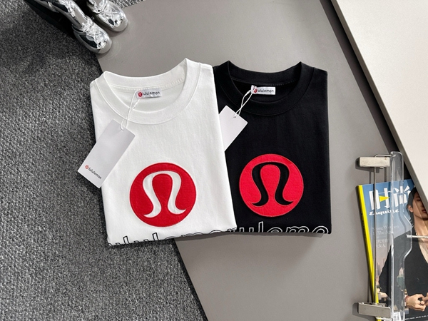 ブランドTシャツ全体デザイン